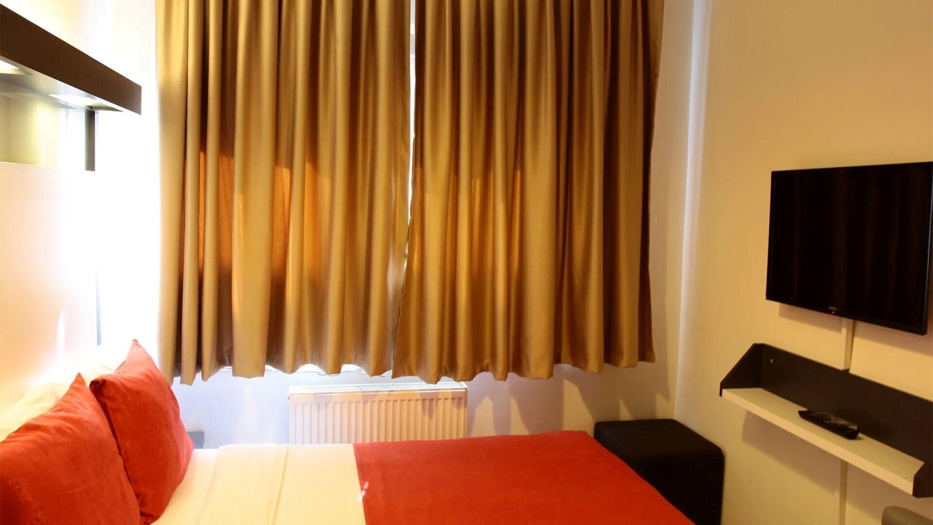 Зображення The Legend Platine Suite 3*